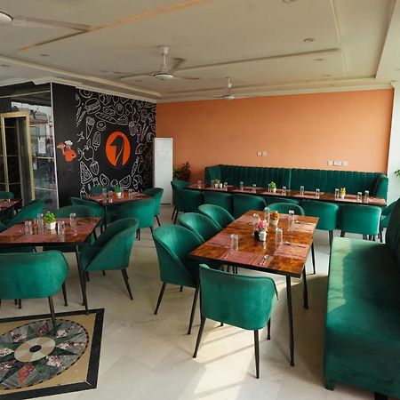 Hotel Orange One Lahore Luaran gambar