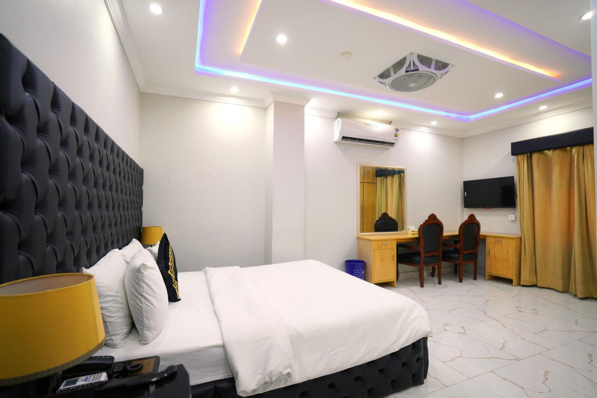Hotel Orange One Lahore Luaran gambar