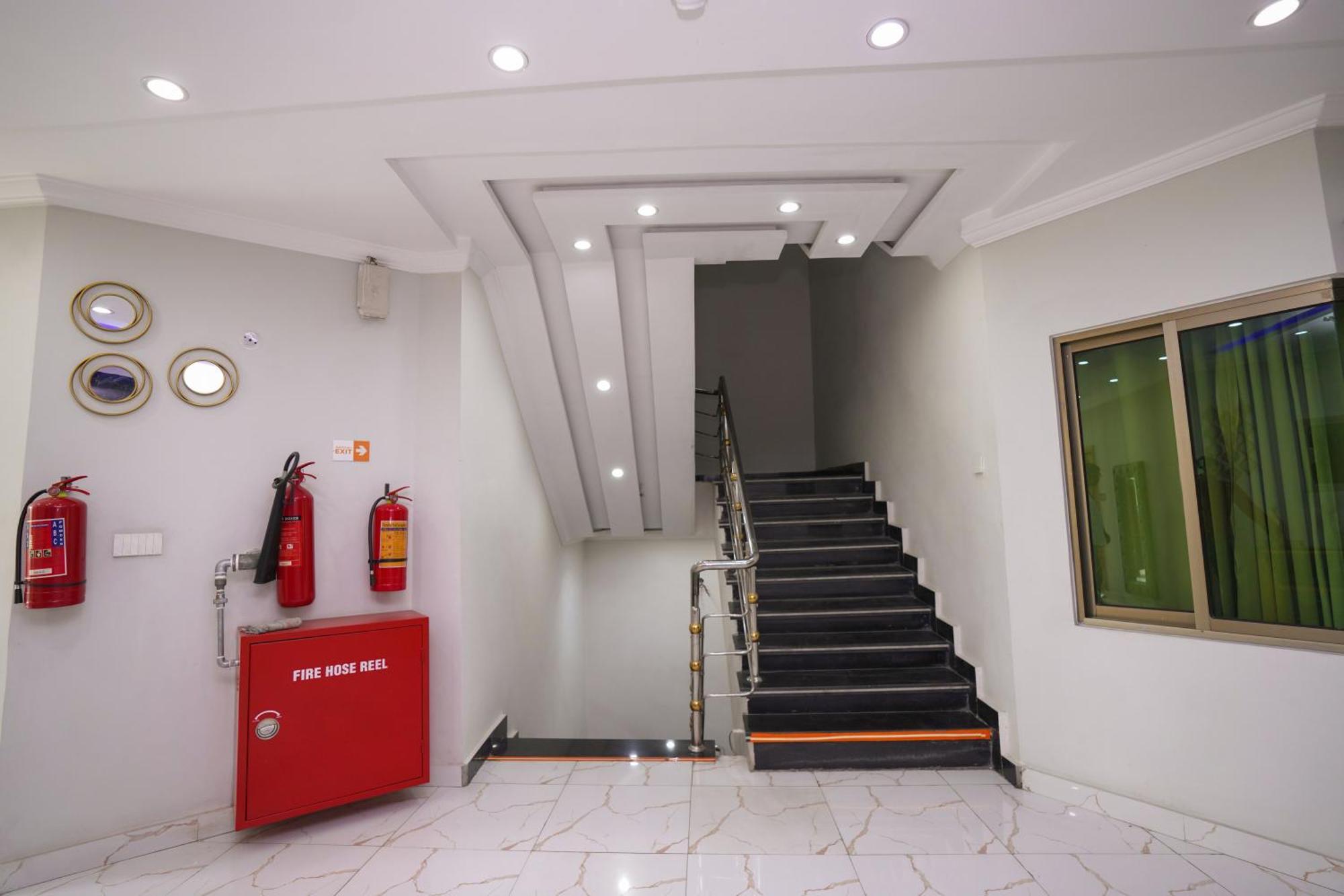 Hotel Orange One Lahore Luaran gambar